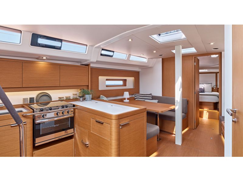 BENETEAU First 44